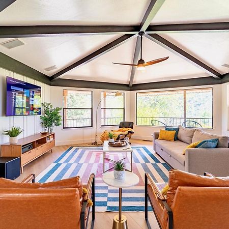 Secluded Mtn Top Family Haven W/Views Spa & Arcade Три-Риверс Экстерьер фото