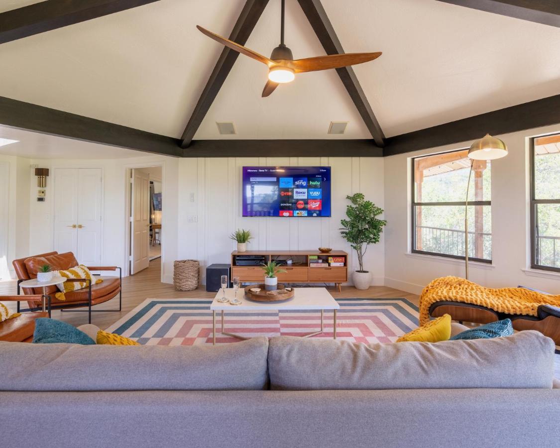 Secluded Mtn Top Family Haven W/Views Spa & Arcade Три-Риверс Экстерьер фото
